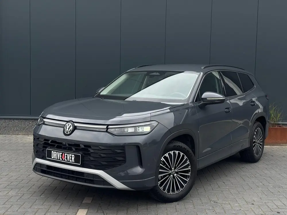 Volkswagen Tayron 1.5 eTSI Life | 7p | Trekhaak | 360 | IQ uit 2025