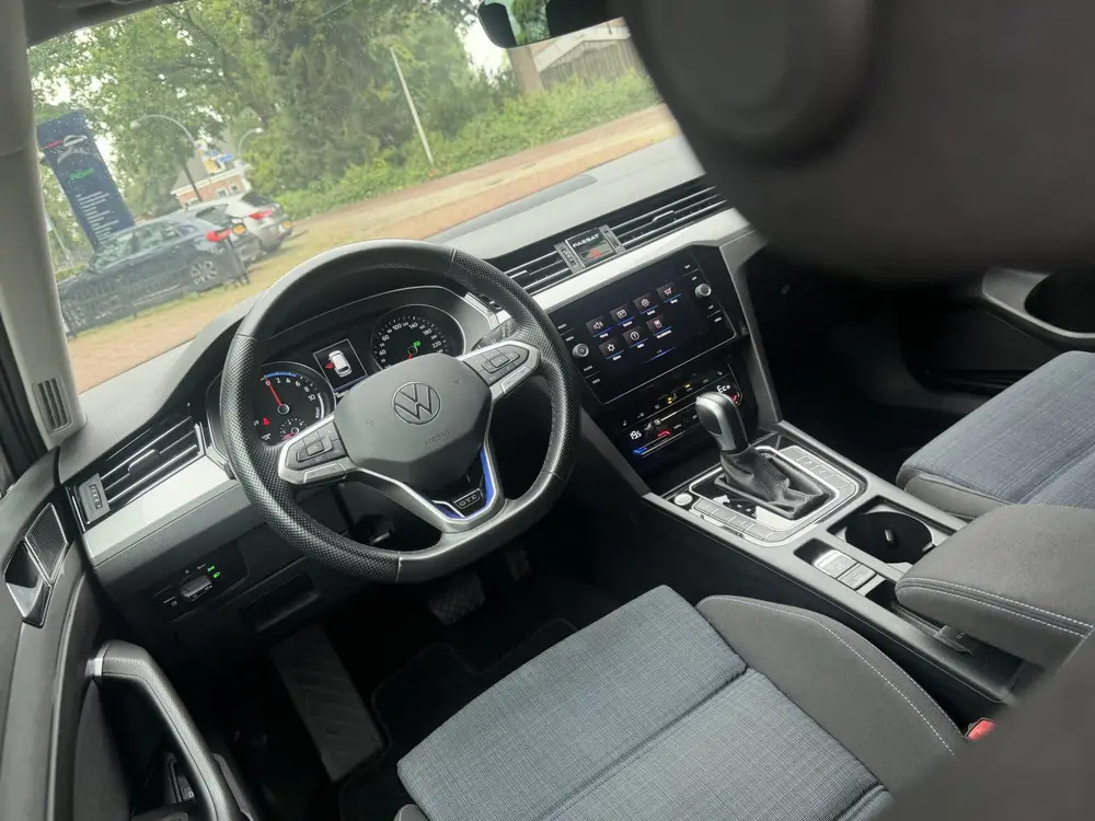 Volkswagen Passat Variant 1.4 TSI PHEV GTE Business Navi,Cli uit 2022, foto 12