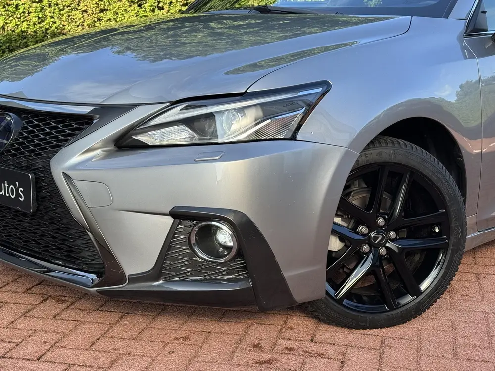 Lexus CT 200h F Sport Line Adaptieve Cruise Stoelverwarming uit 2019, foto 5