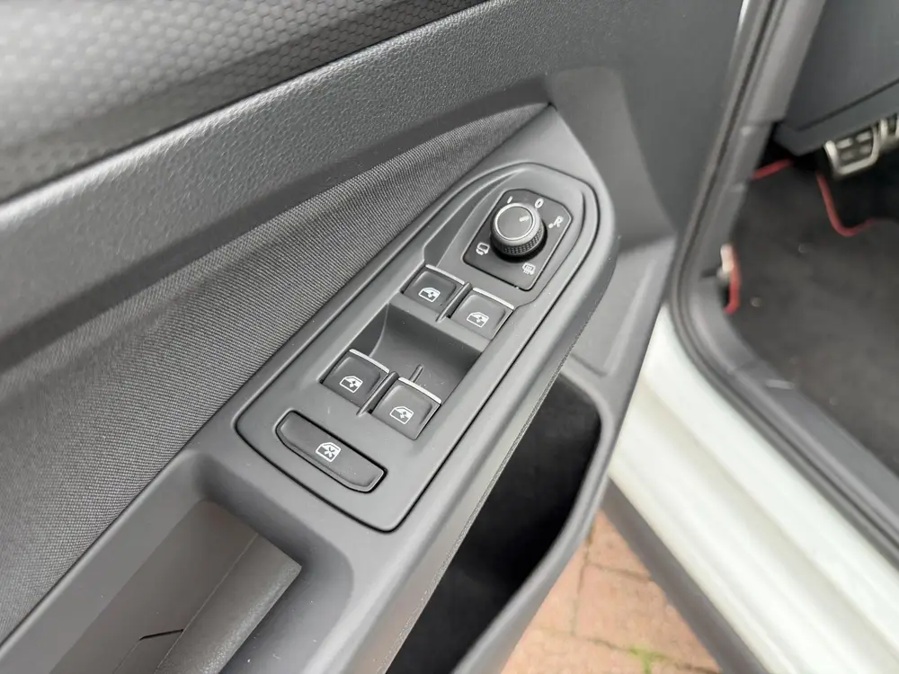 Volkswagen Golf 2.0 TSI GTI 245PK | Panoramadak | Stoel- en uit 2020, foto 19