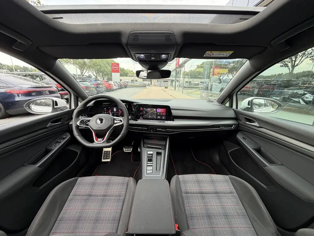 Volkswagen Golf 2.0 TSI GTI 245PK | Panoramadak | Stoel- en uit 2020, foto 4