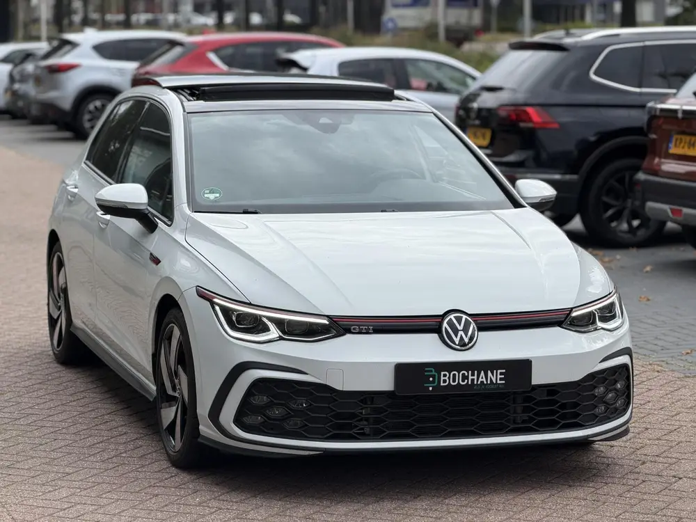 Volkswagen Golf 2.0 TSI GTI 245PK | Panoramadak | Stoel- en uit 2020, foto 6