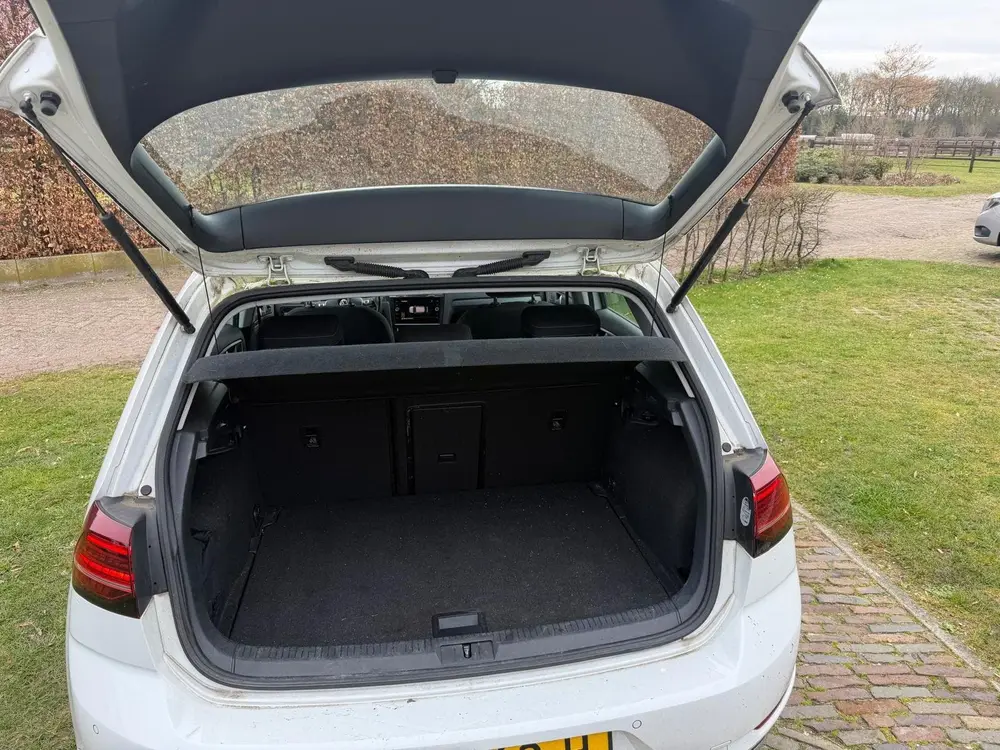 Volkswagen Golf 1.0 TSI Comfortline Business-NAVI-PDC-STOELV uit 2019, foto 8