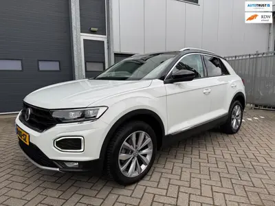Volkswagen T-Roc 1.5 TSI Sport Business R Navi, LED, Camera uit 2019