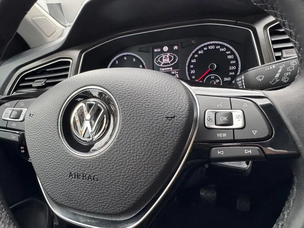 Volkswagen T-Roc 1.5 TSI Sport Business R Navi, LED, Camera uit 2019, foto 16