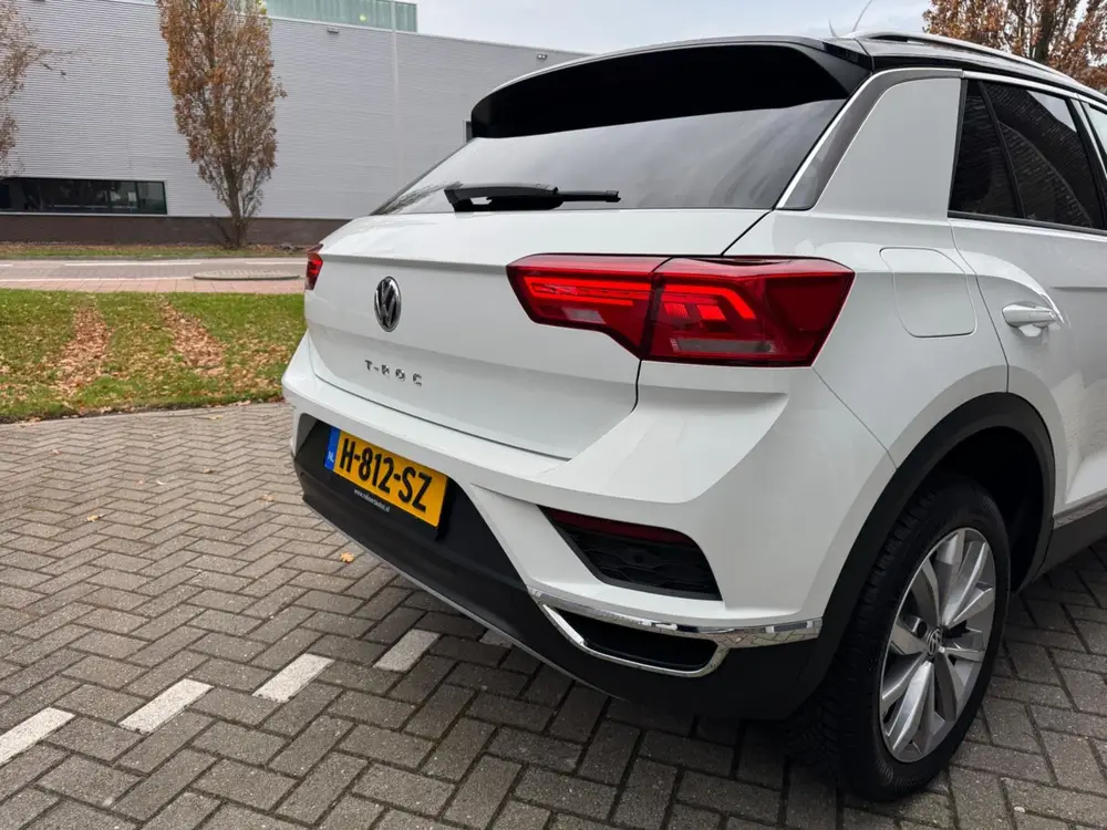 Volkswagen T-Roc 1.5 TSI Sport Business R Navi, LED, Camera uit 2019, foto 4