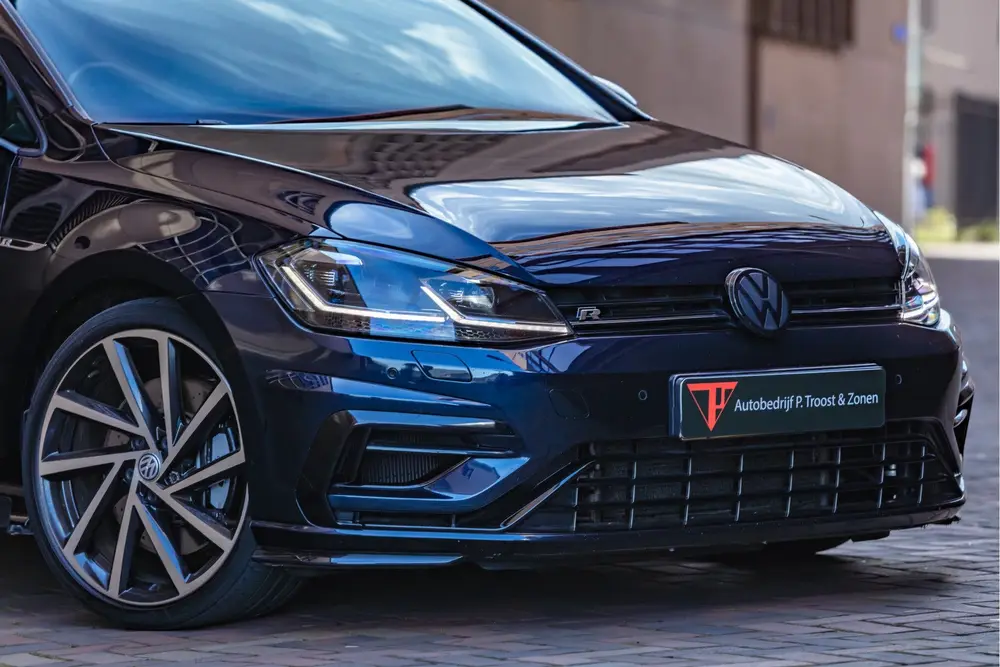 Volkswagen Golf 2.0 TSI 4Motion R Performance Akrapovic/Pano uit 2019, foto 4