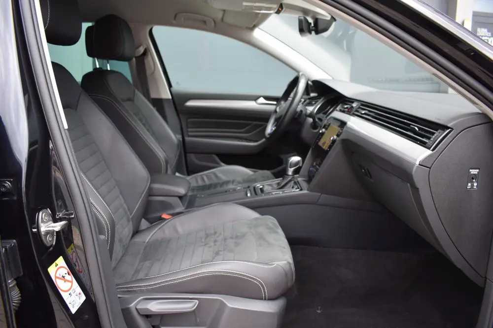 Volkswagen Passat Variant 1.4 TSI PHEV GTE Business SOH 89% uit 2022, foto 17