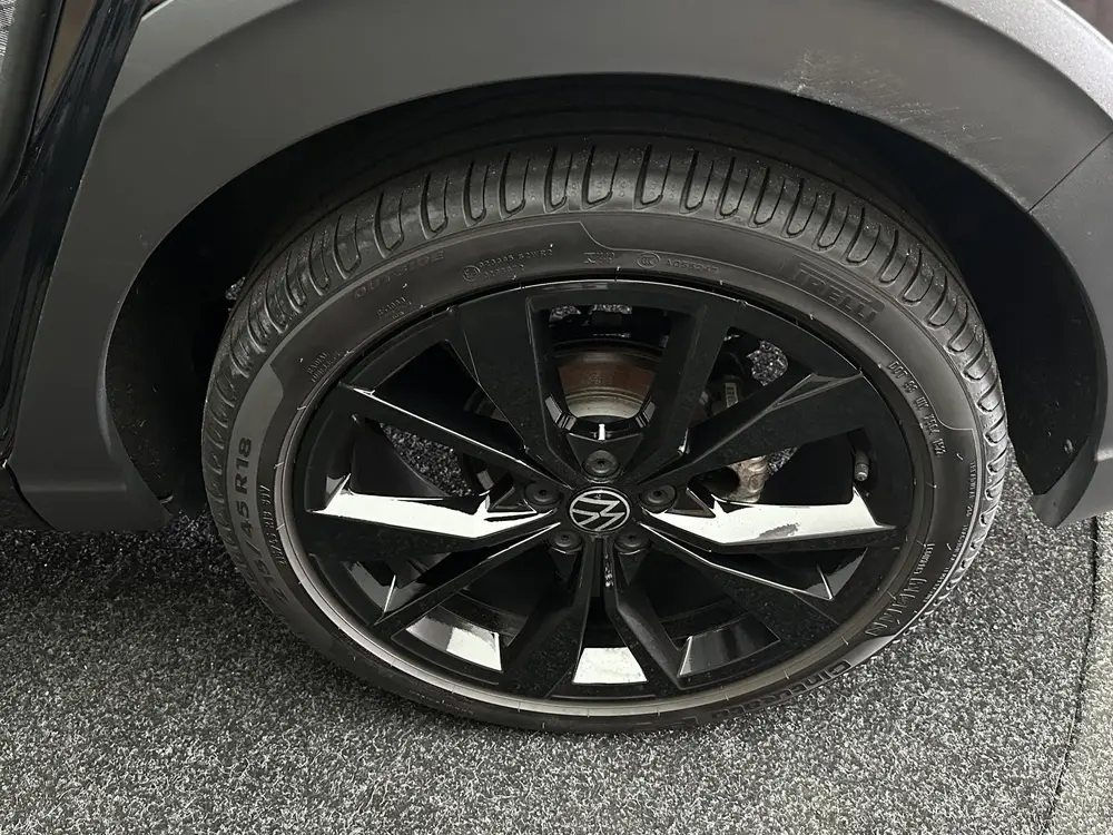 Volkswagen Taigo 1.5 TSI R-Line Business DSG Virtual IqLight uit 2022, foto 8