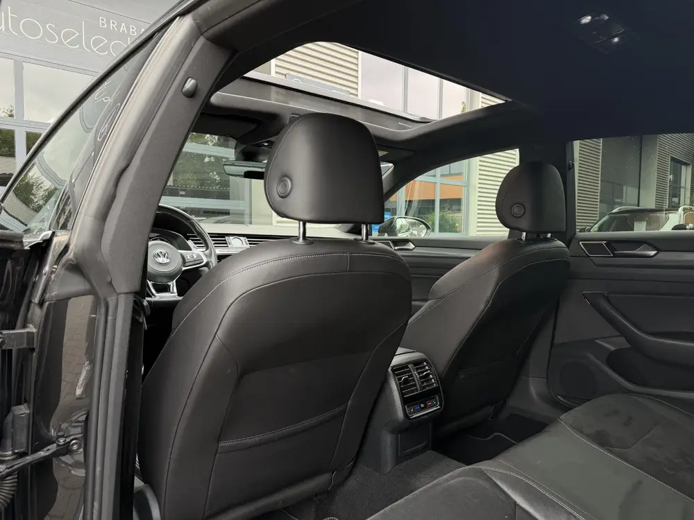 Volkswagen Arteon 1.5 TSI R-Line DSG | Pano | Dealer Onderho uit 2019, foto 6