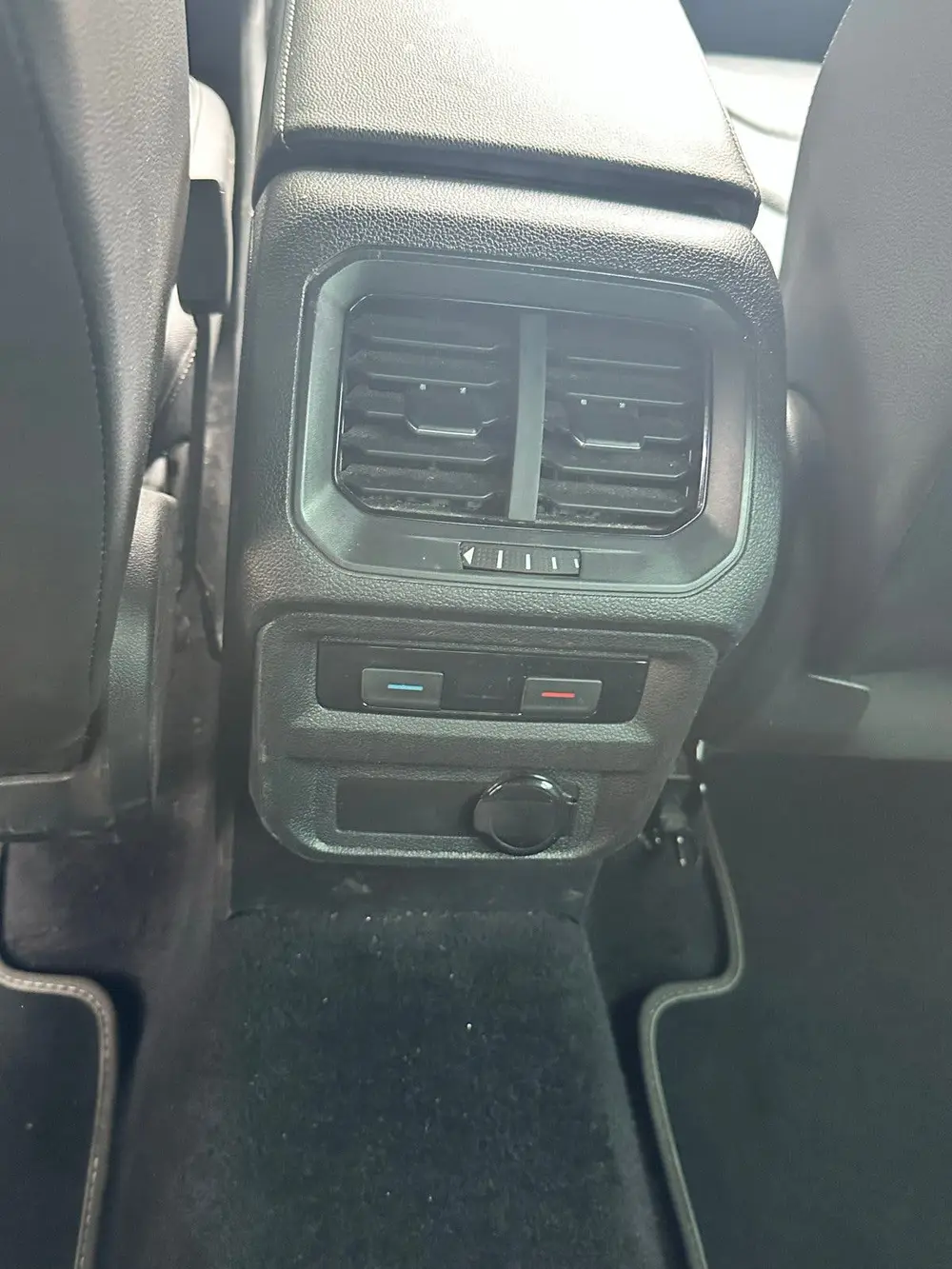 Volkswagen Tiguan VW Tiguan 2.0 TSI 190pk 4 DSG Nightshade Blue Metallic uit 2021, foto 18