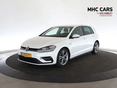 Volkswagen Golf 1.5 TSI Highline Business R (bj 2019) uit 2019