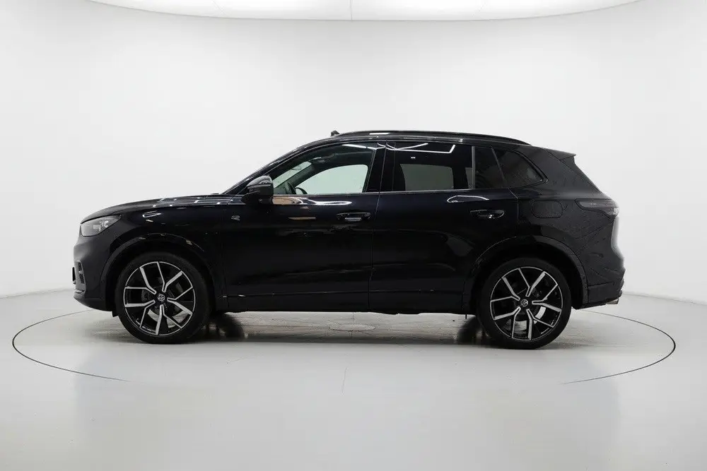 Volkswagen Tiguan 1.5 eTSI 3x R Line PANO IQ HEAD UP H&K 360 uit 2024, foto 5
