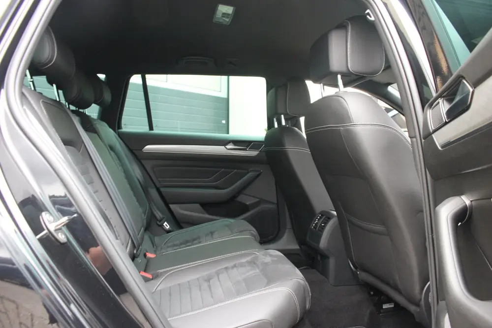 Volkswagen Passat Variant 1.4 TSI GTE Business | Trekhaak | uit 2022, foto 10
