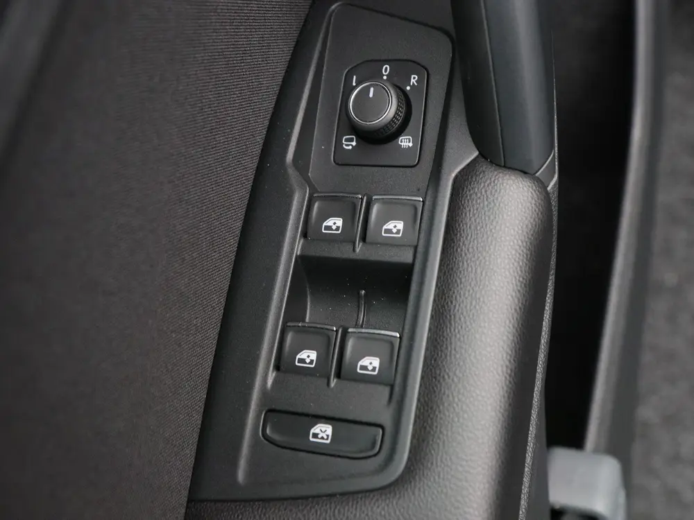 Volkswagen Tiguan 1.5 TSi 150 Pk Automaat R-Line | Stoelverw uit 2020, foto 19