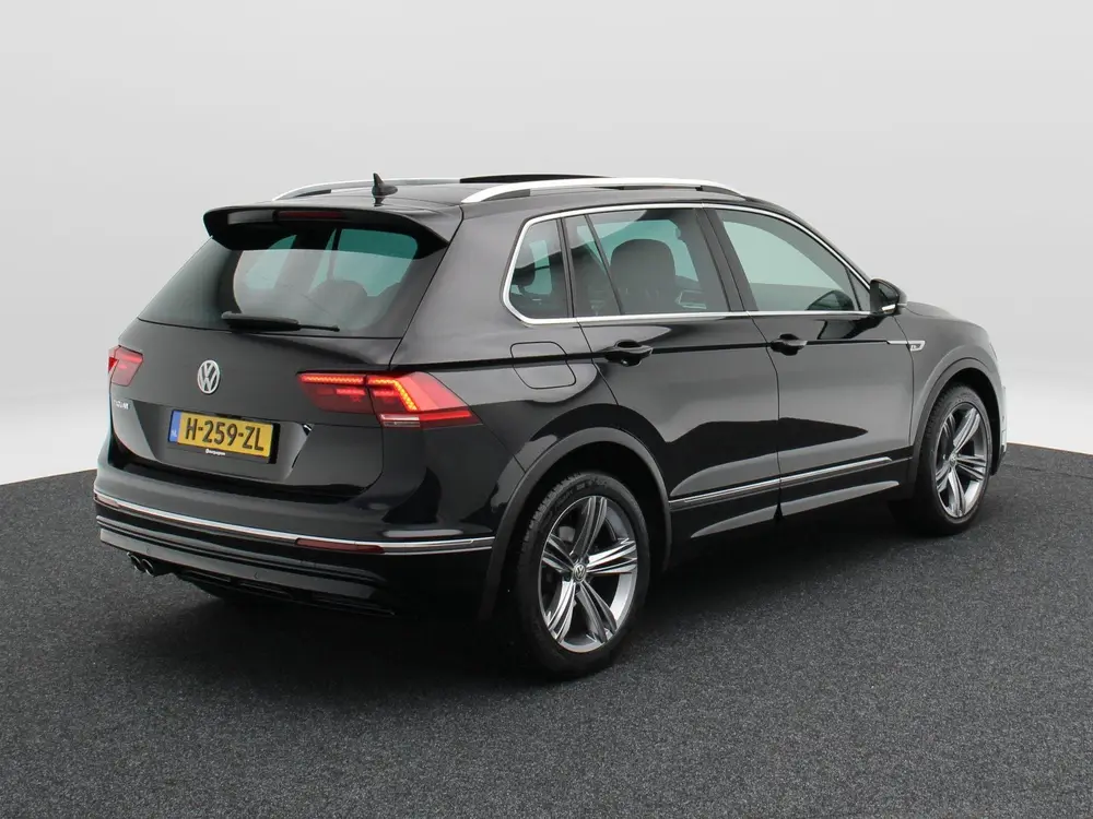 Volkswagen Tiguan 1.5 TSi 150 Pk Automaat R-Line | Stoelverw uit 2020, foto 2