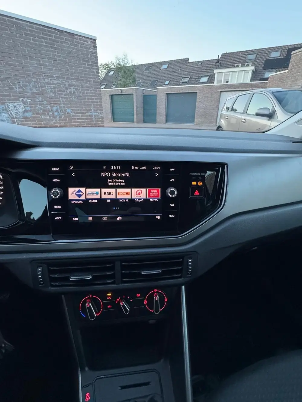 Volkswagen Polo 1.0 TSI 95pk 2019 Zwart uit 2019, foto 10