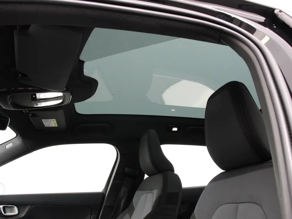 Polestar 2 Long Range Dual Motor 408pk Launch Edition 78kWh uit 2020, foto 13