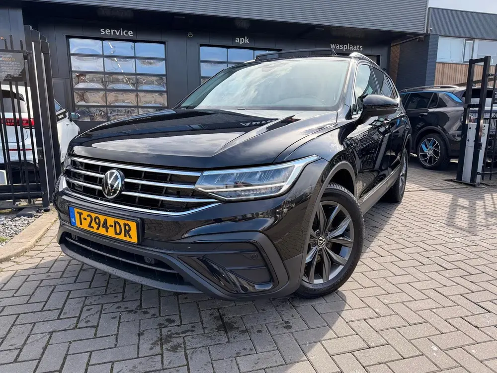 Volkswagen Tiguan Allspace 1.5 TSI Elegance 7p. uit 2022, foto 2