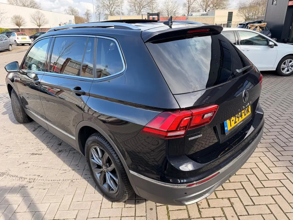 Volkswagen Tiguan Allspace 1.5 TSI Elegance 7p. uit 2022, foto 5