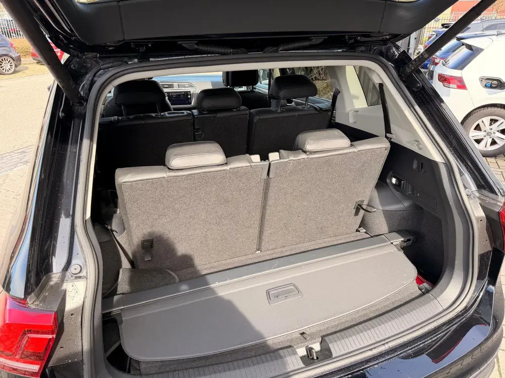 Volkswagen Tiguan Allspace 1.5 TSI Elegance 7p. uit 2022, foto 9