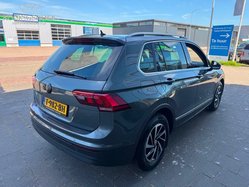 Volkswagen Tiguan 2.0 TSI 4Motion Highline Business R uit 2019, foto 9