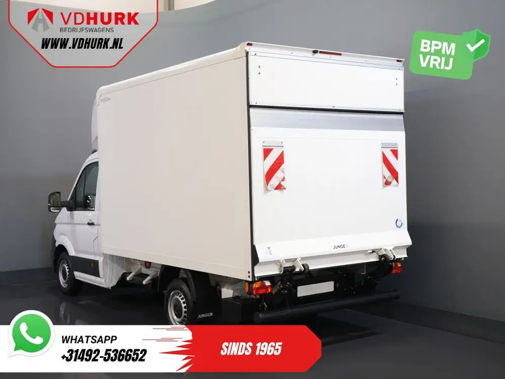Volkswagen Crafter 35 2.0 TDI 180 pk DSG Aut. 350x208x210 La uit 2023, foto 2