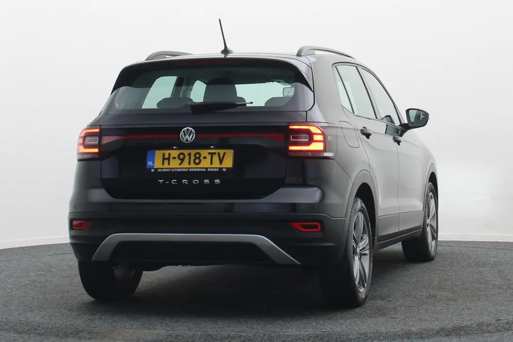 Volkswagen T-Cross 1.0 TSI DSG Life Business Apple CarPlay uit 2020, foto 17