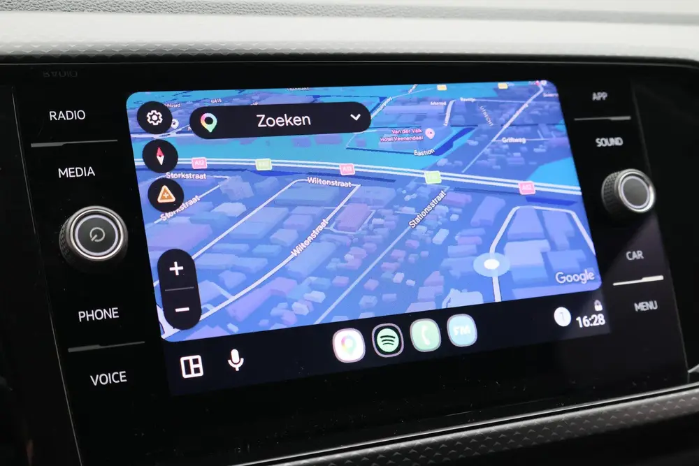 Volkswagen T-Cross 1.0 TSI DSG Life Business Apple CarPlay uit 2020, foto 5