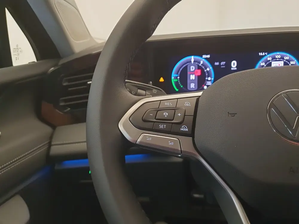 Volkswagen Tiguan 1.5 eHybrid 204pk DSG/AUT Life Wegklapbare uit 2025, foto 11