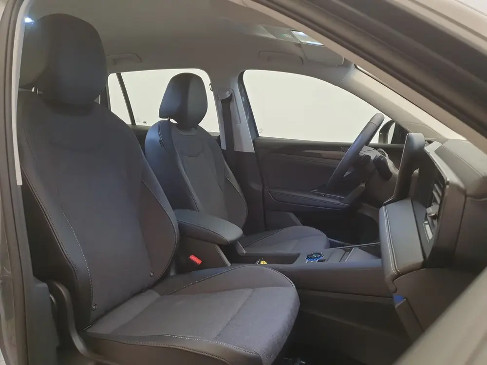 Volkswagen Tiguan 1.5 eHybrid 204pk DSG/AUT Life Wegklapbare uit 2025, foto 3