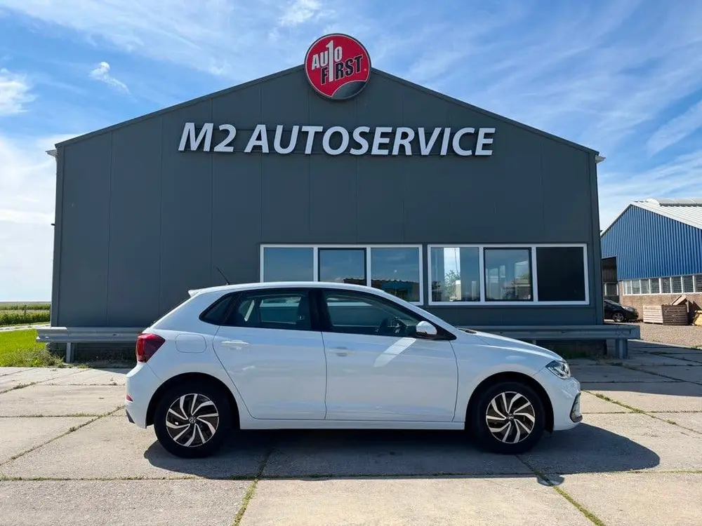 Volkswagen Polo 1.0 TSI Life Business uit 2022, foto 3