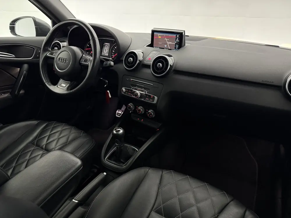 Audi A1 SB 1.0 TFSI Advance Sport S-Line | Clima | Cruise | uit 2019, foto 4