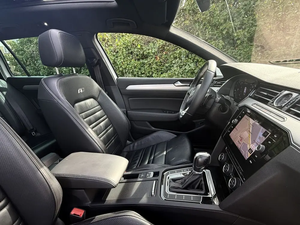 Volkswagen Passat Variant 1.5 TSI R-LINE I PANO I DSG I LEDE uit 2019, foto 11