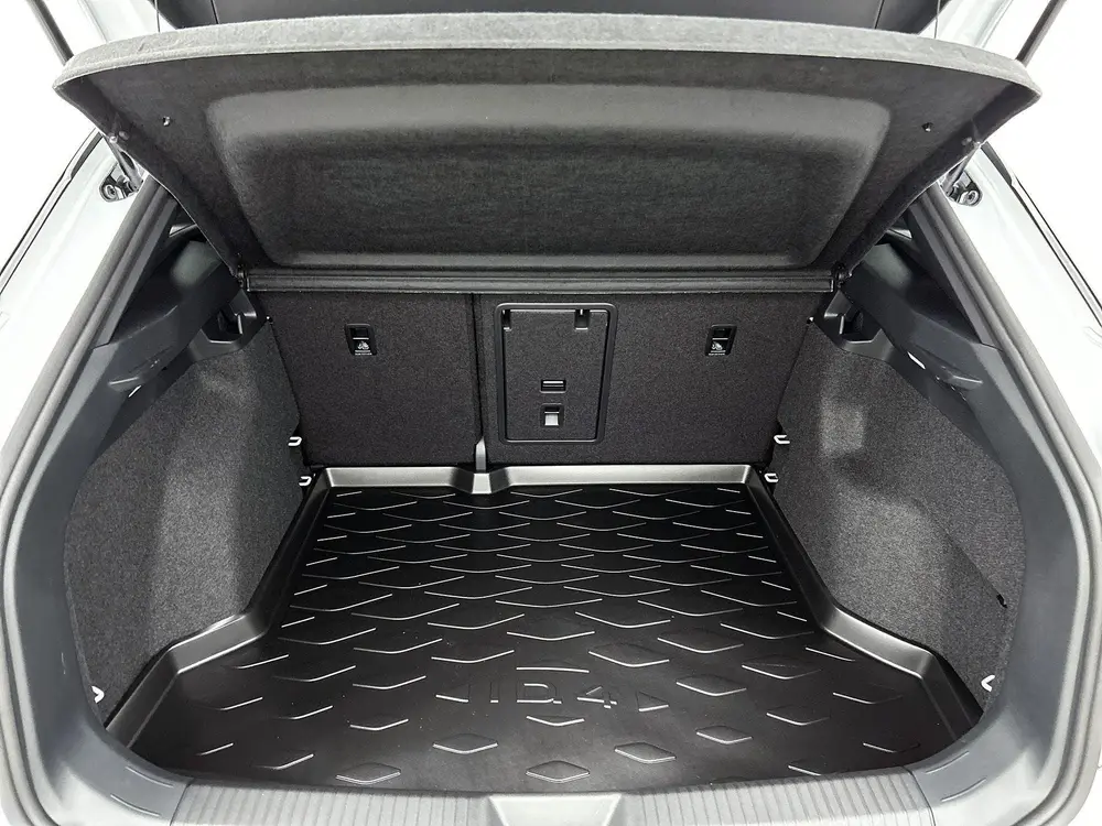 Volkswagen ID.4 Pro Limited Edition 77 kWh 286 PK | Trekhaak uit 2026, foto 16