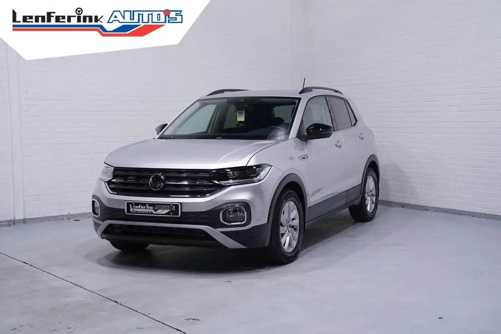 Volkswagen T-Cross 1.0 TSI R-Line Navi Stoelverwarming Camer uit 2021