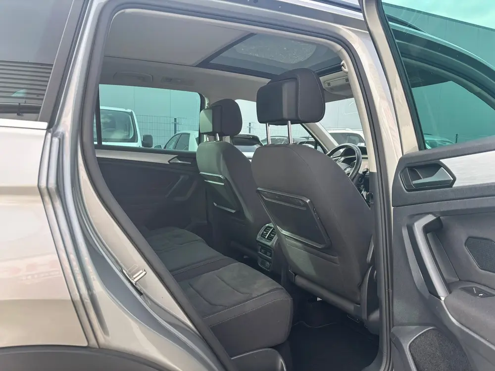 Volkswagen TIGUAN 1.5 TSI ACT Highline Business R uit 2020, foto 13