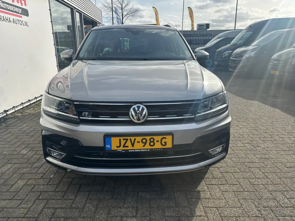Volkswagen TIGUAN 1.5 TSI ACT Highline Business R uit 2020, foto 2