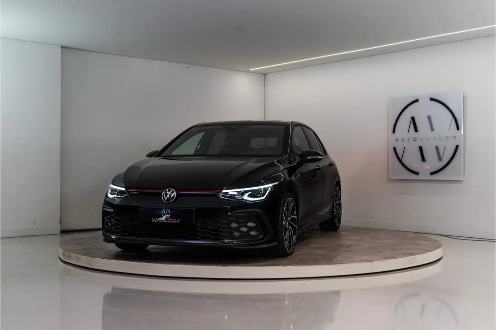 Volkswagen Golf 2.0 TSI GTI 245PK | LED | Stoelverw. | Sfeer uit 2021