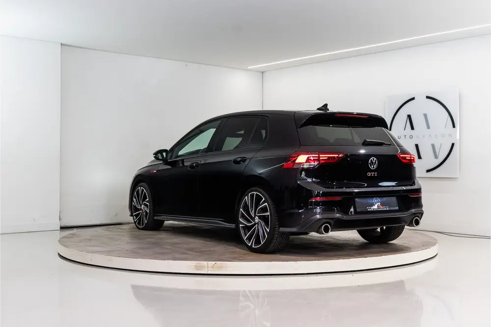 Volkswagen Golf 2.0 TSI GTI 245PK | LED | Stoelverw. | Sfeer uit 2021, foto 2