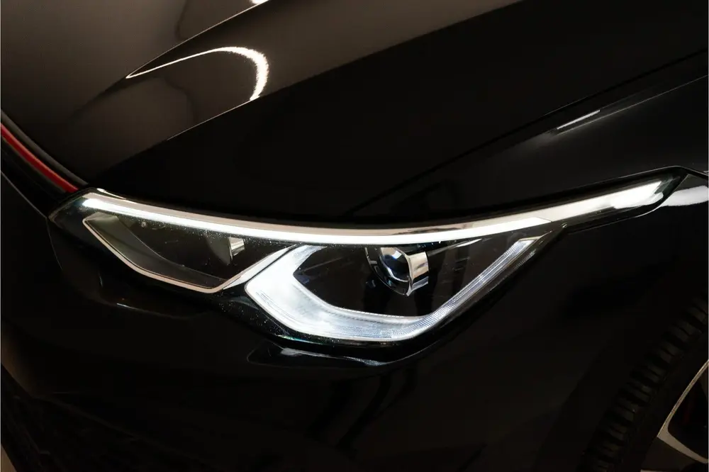 Volkswagen Golf 2.0 TSI GTI 245PK | LED | Stoelverw. | Sfeer uit 2021, foto 6