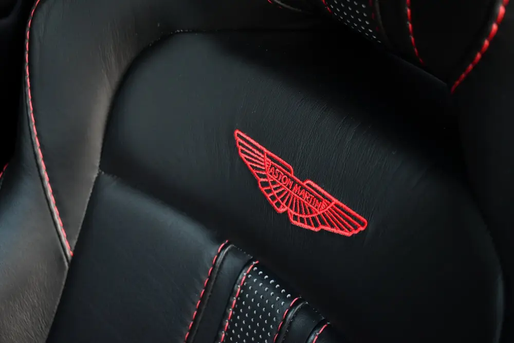 Aston Martin Vantage 4.0 V8 Carbon-ext | Ceramic-brakes | 26 uit 2019, foto 11