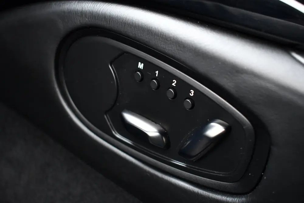 Aston Martin Vantage 4.0 V8 Carbon-ext | Ceramic-brakes | 26 uit 2019, foto 13
