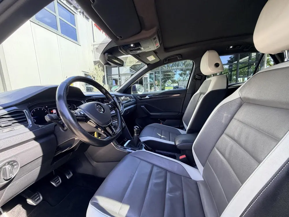 Volkswagen T-Roc 1.5 TSI Sport | Navi | Leer | Clima | Pano uit 2019, foto 3