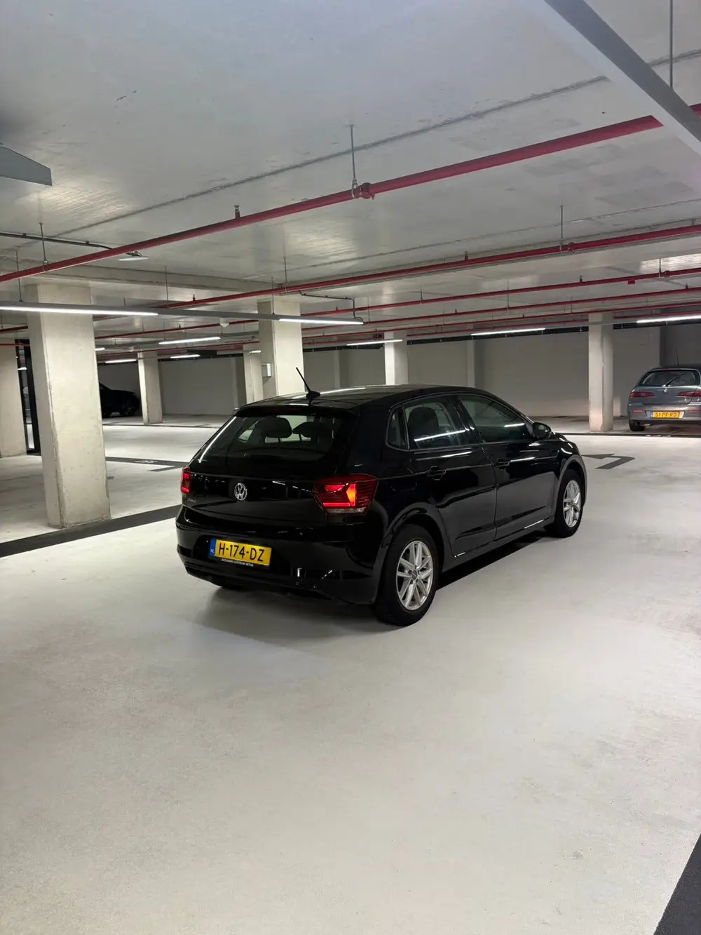 Volkswagen Polo 1.0 TSI 95pk 2020 Zwart uit 2020, foto 6