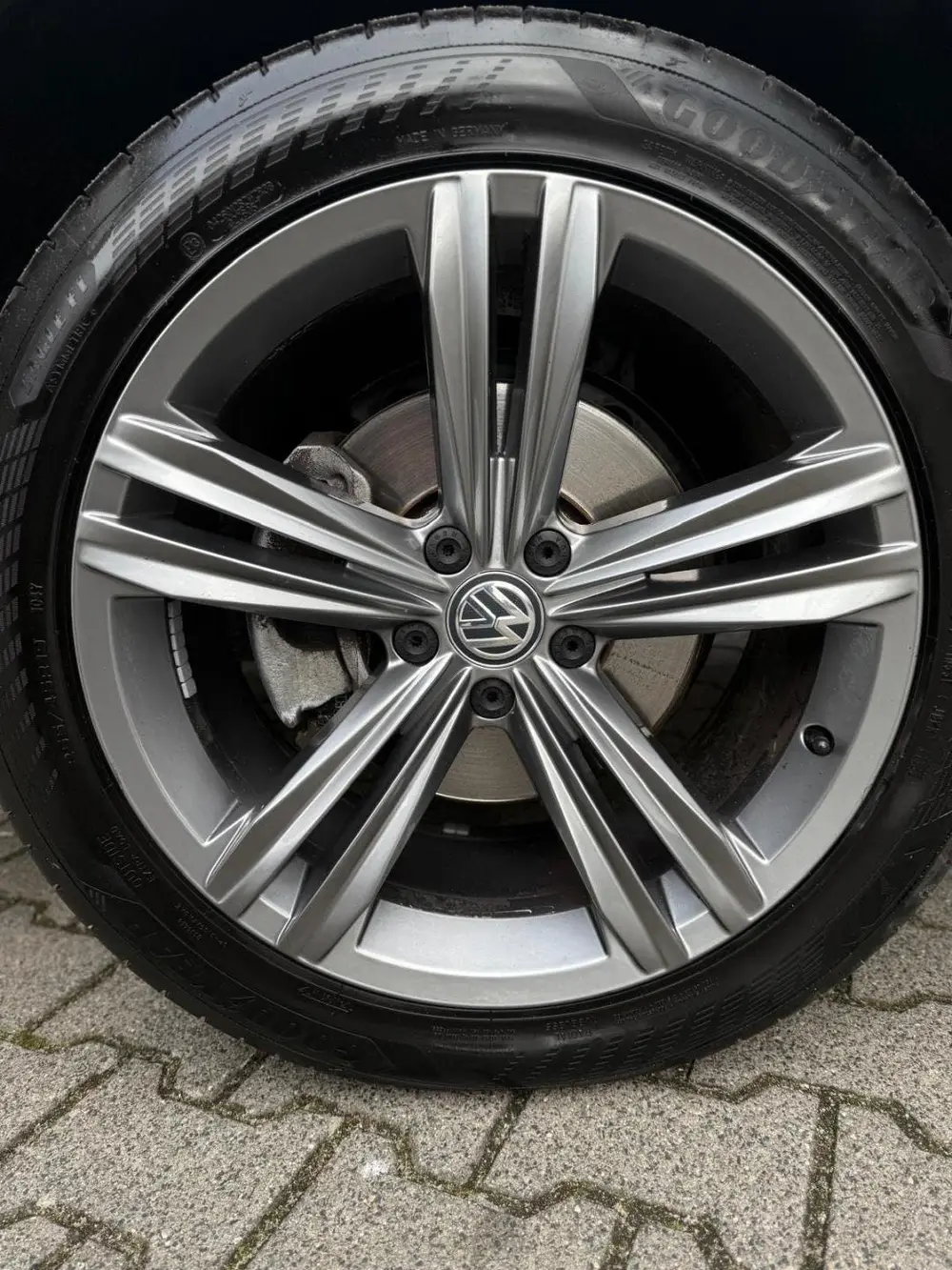 Volkswagen Tiguan Allspace 1.5 TSI Highline Business R RIJKL uit 2020, foto 12