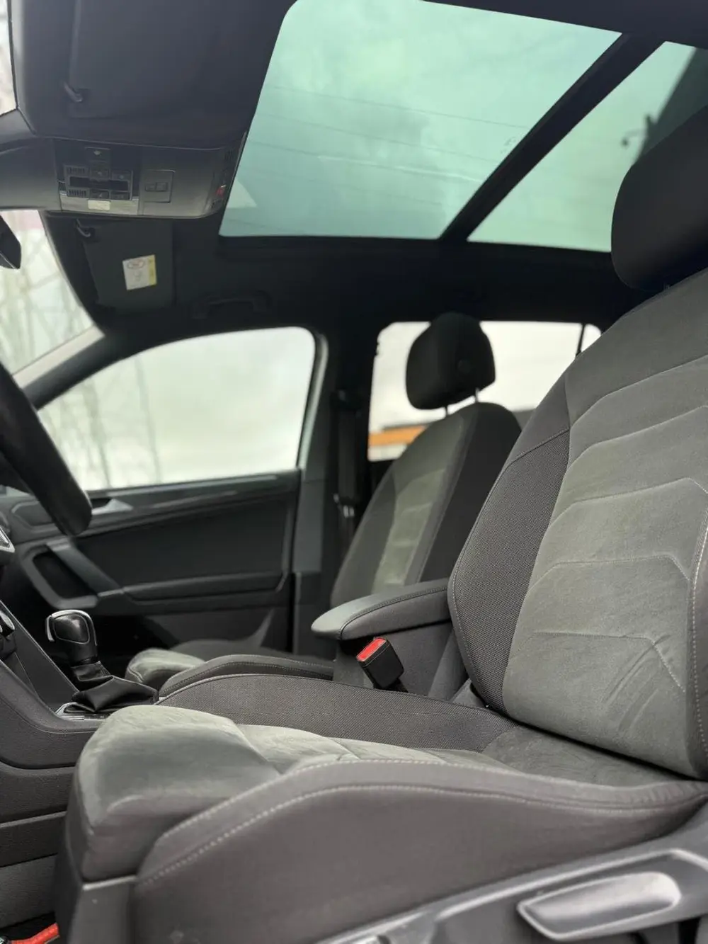 Volkswagen Tiguan Allspace 1.5 TSI Highline Business R RIJKL uit 2020, foto 17