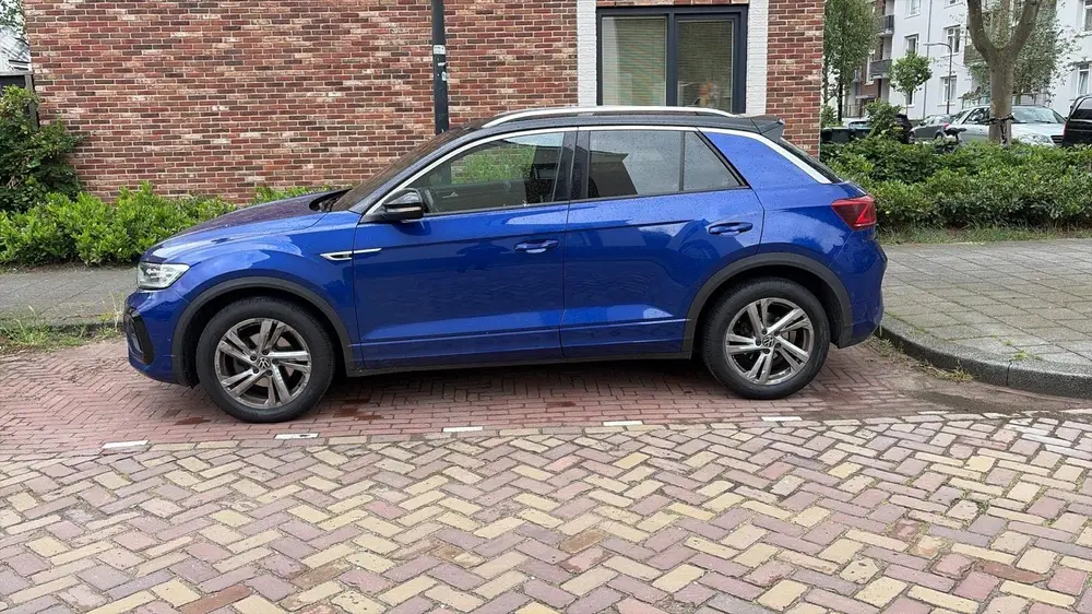 Volkswagen T-Roc 1.5 TSI R Line IQ|DSG|Pano|Trek uit 2023, foto 3