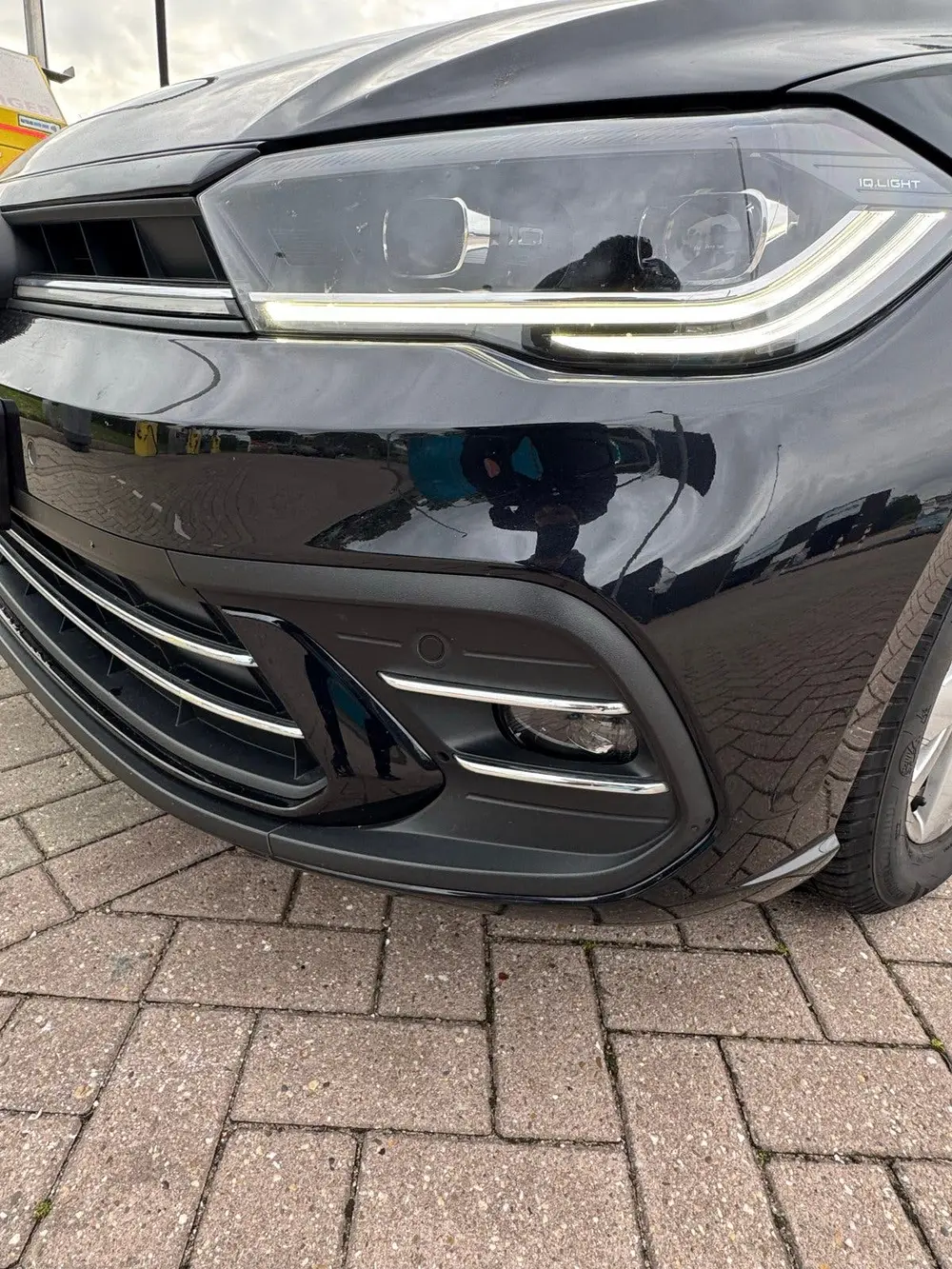 Volkswagen Polo 1.0 TSI 95pk Dsg-7 2023 Zwart uit 2023, foto 4