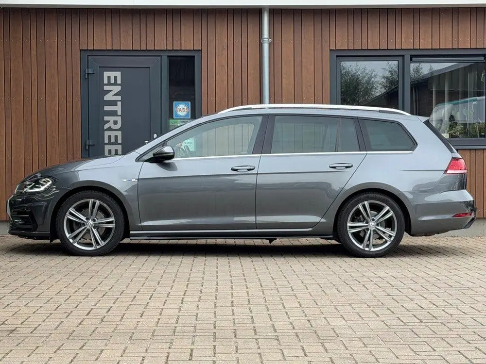 Volkswagen GOLF 1.5 TSI DSG 2x R-Line Pano Virtueel Stoelver uit 2019, foto 6